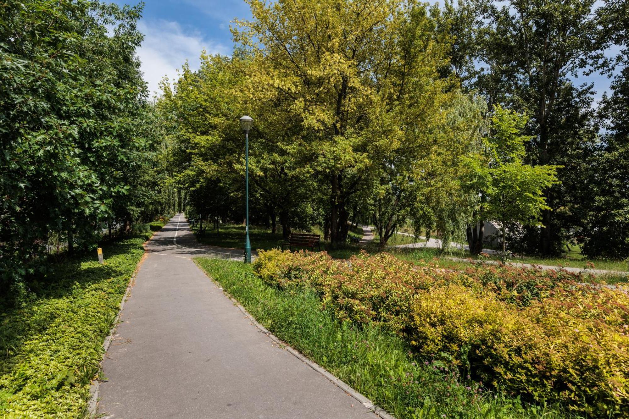 City Of The Kings - Riverside B22 Краков Экстерьер фото